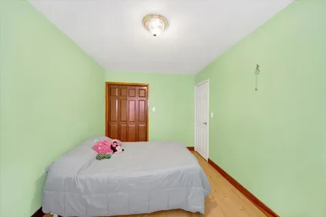 2559 Seymour Avenue Bronx NY 10469