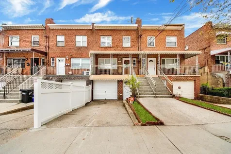 2559 Seymour Avenue Bronx NY 10469