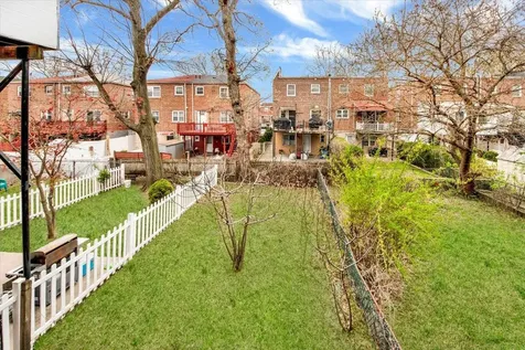 2559 Seymour Avenue Bronx NY 10469