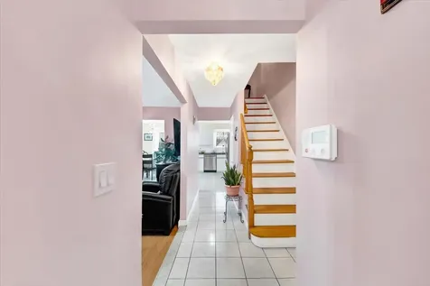 2559 Seymour Avenue Bronx NY 10469