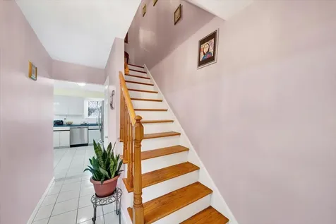 2559 Seymour Avenue Bronx NY 10469