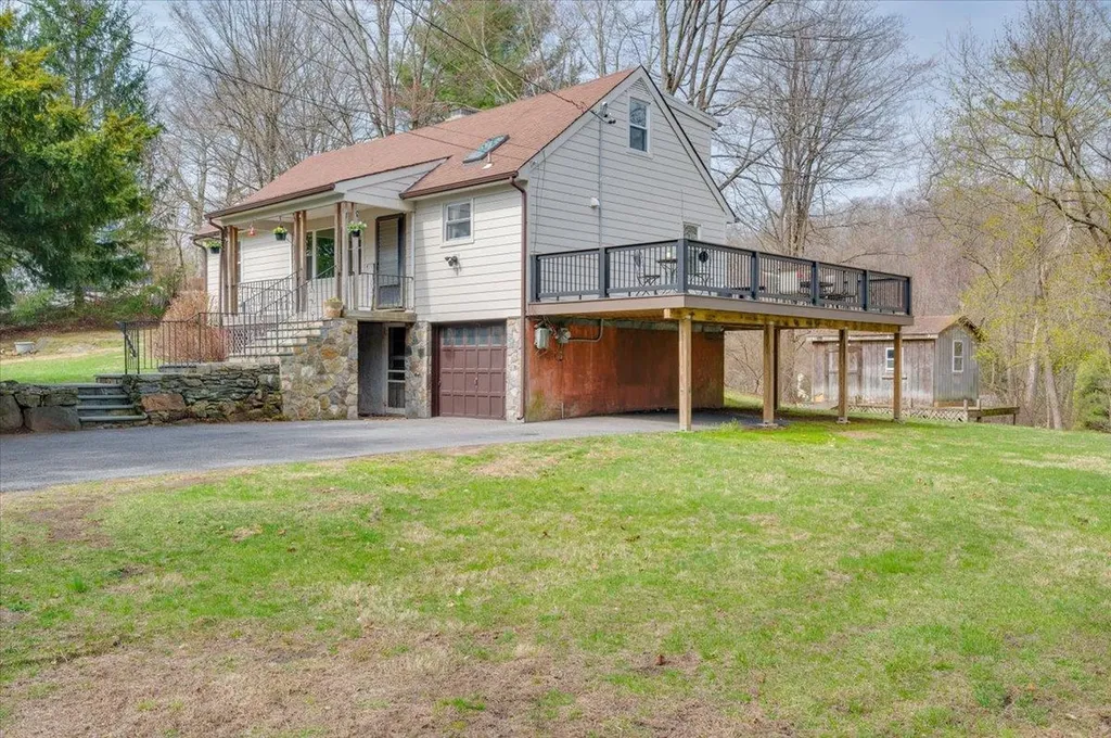 403 Saw Mill River Road Millwood NY 10546