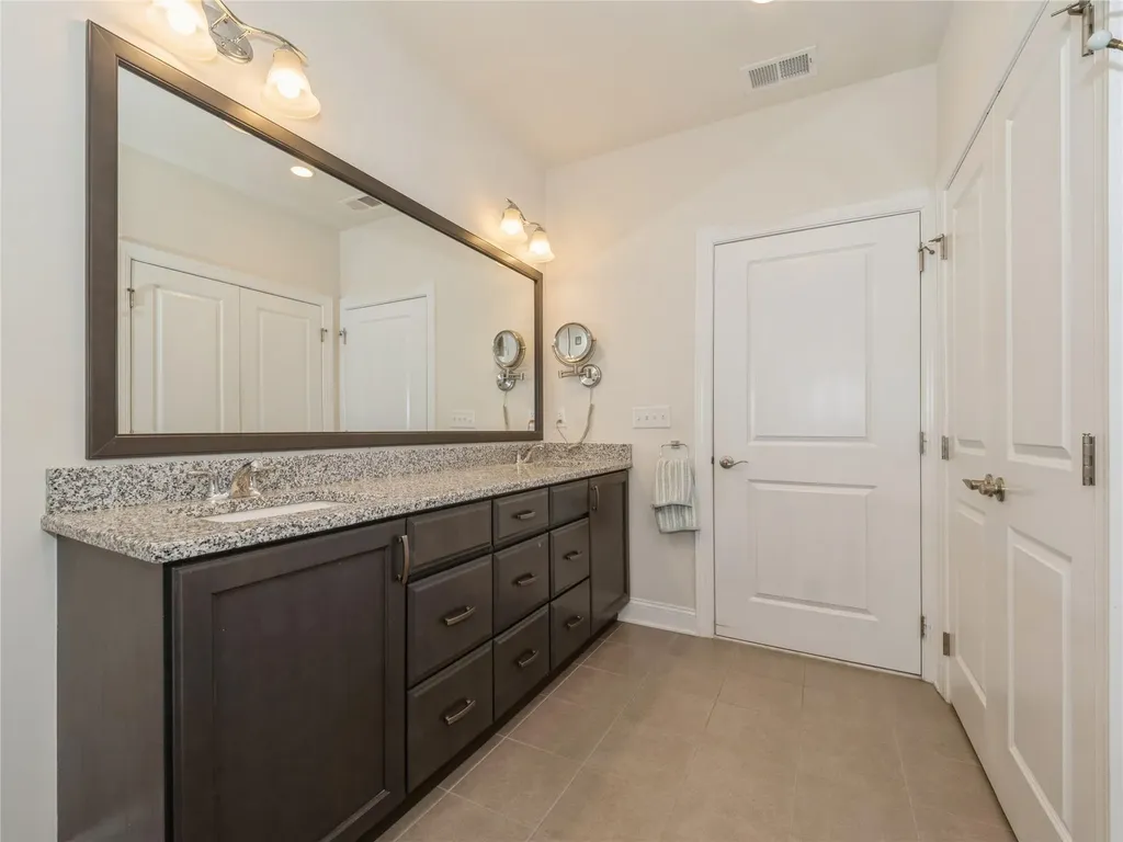 821 Regency Drive Fishkill NY 12524