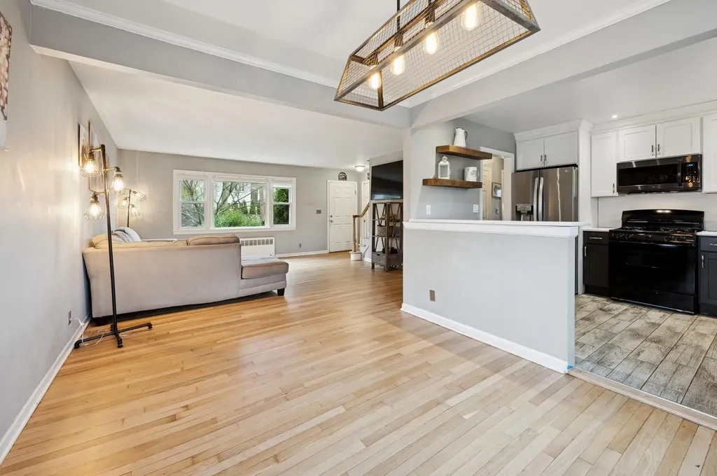 1164 Dobbs Ferry Road White Plains NY 10607
