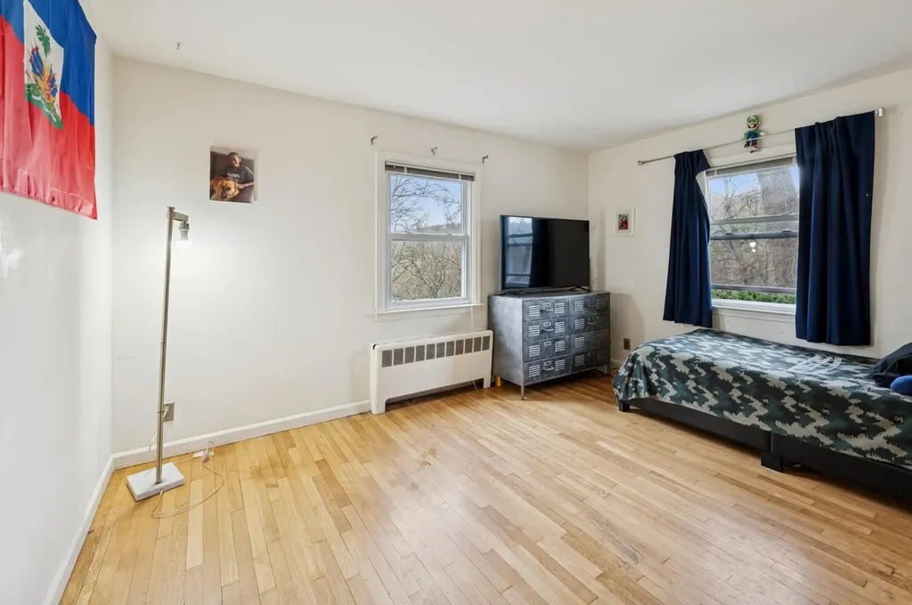 1164 Dobbs Ferry Road White Plains NY 10607