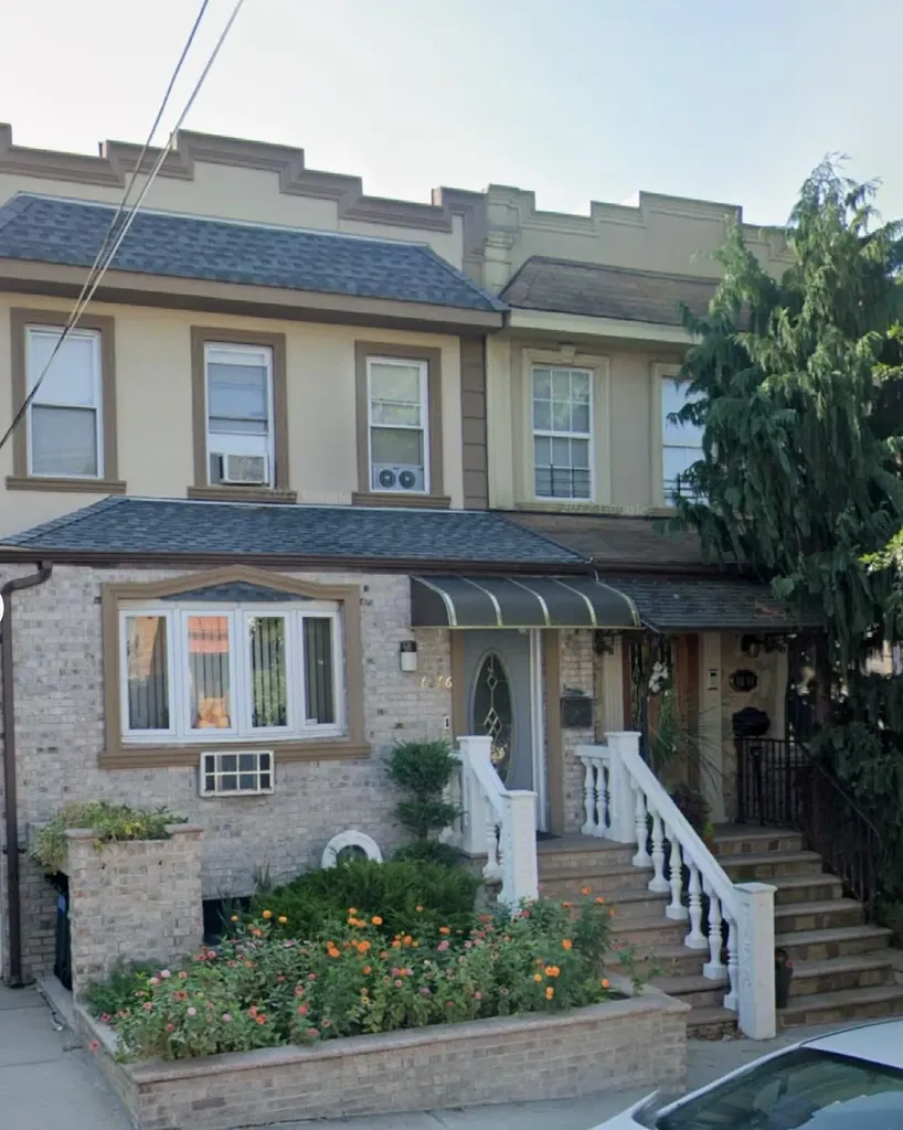 6266 60th Road Maspeth NY 11378
