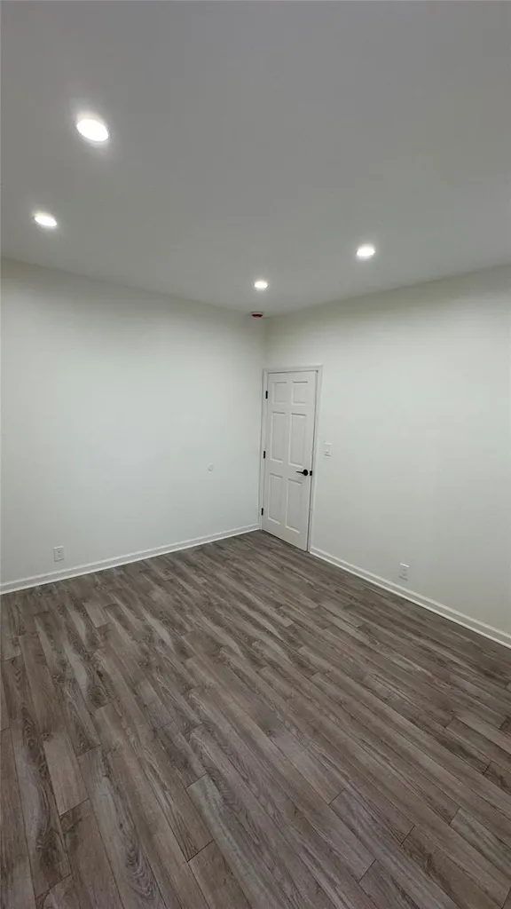 6266 60th Road Maspeth NY 11378