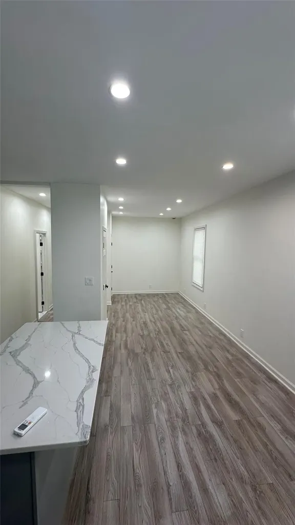 6266 60th Road Maspeth NY 11378