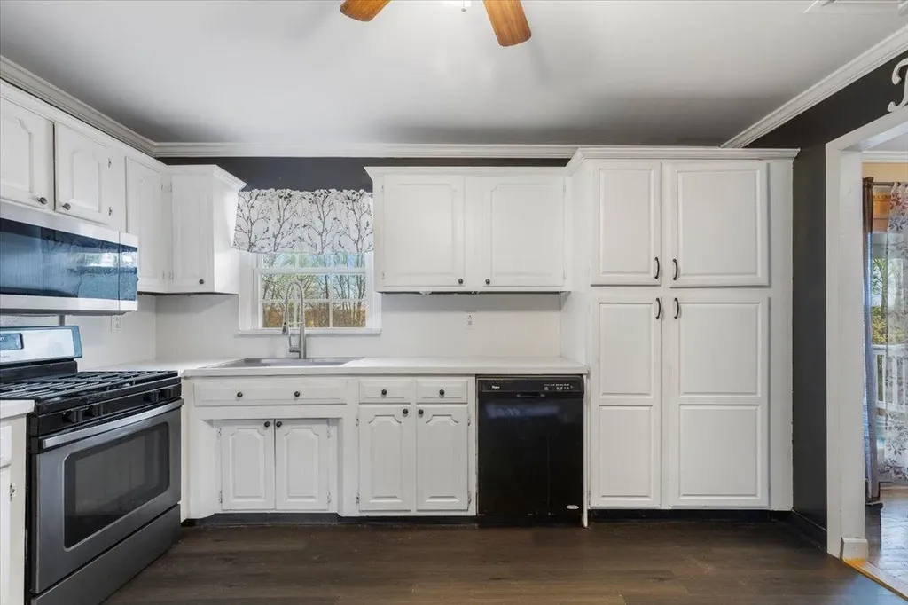 46 Saint Michaels Terrace Carmel NY 10512