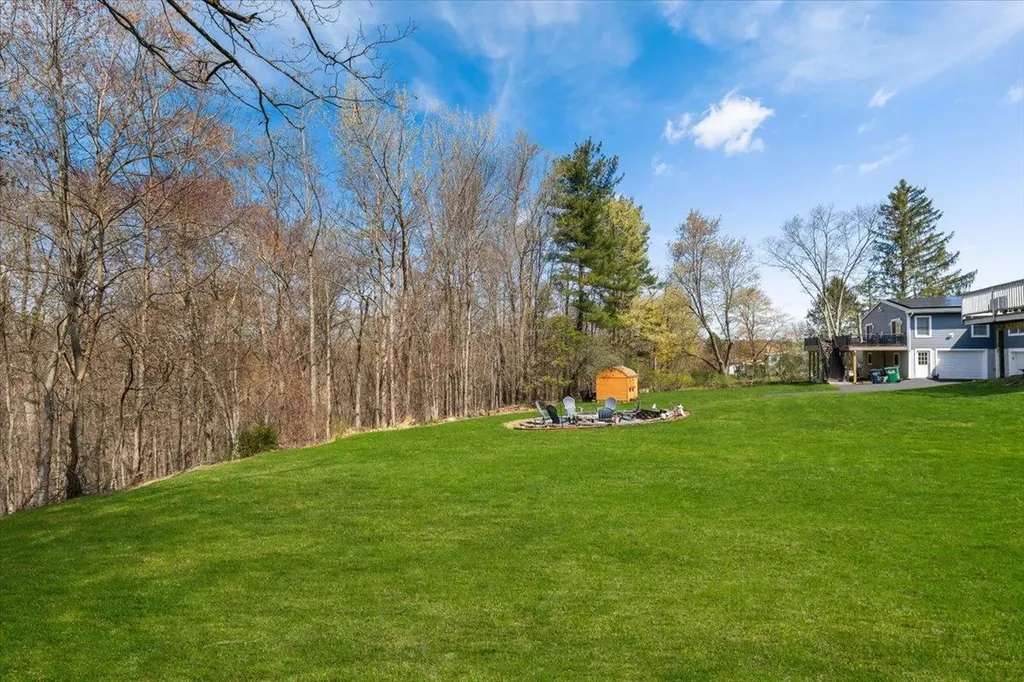 46 Saint Michaels Terrace Carmel NY 10512