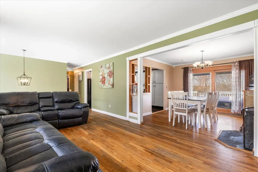46 Saint Michaels Terrace Carmel NY 10512