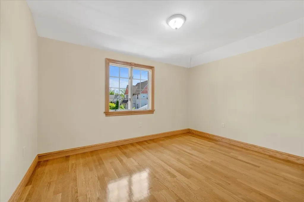 16632 16th Road Whitestone NY 11357