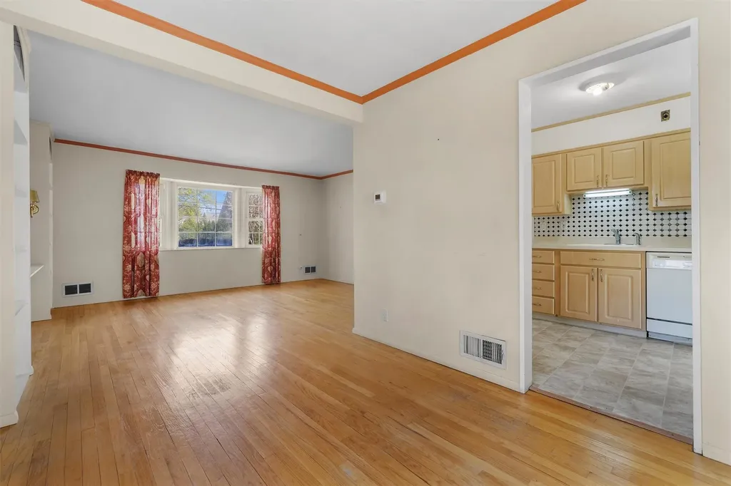 59 Kass Road White Plains NY 10605