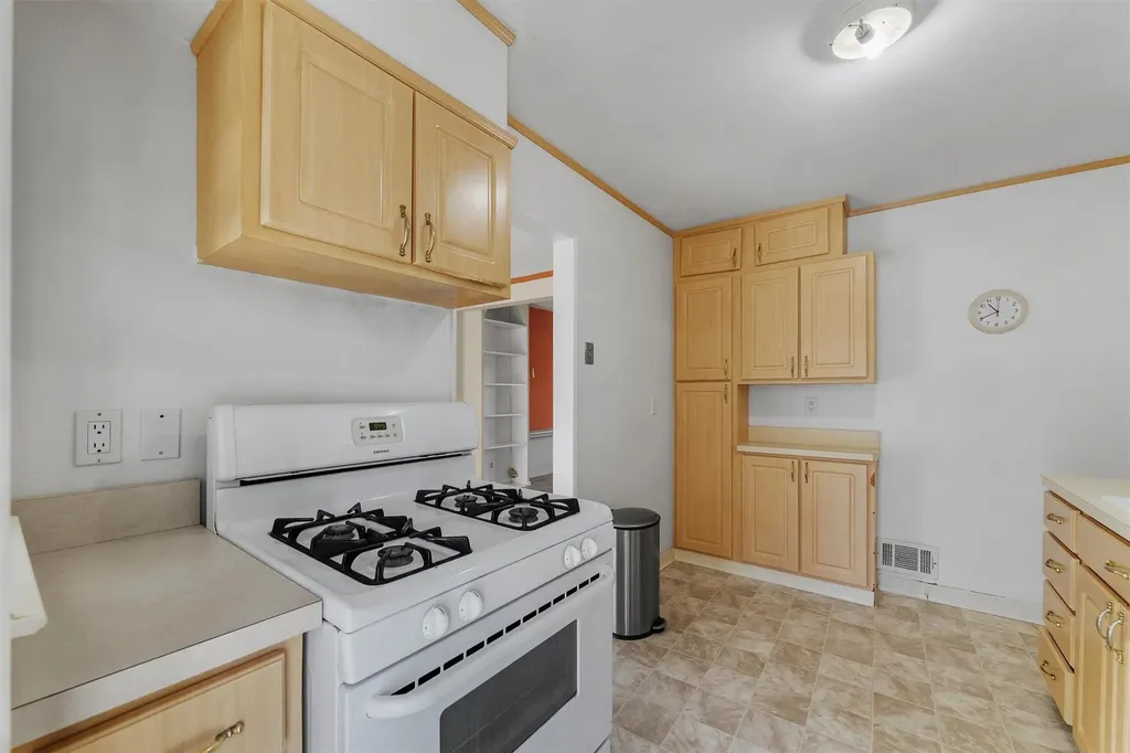 59 Kass Road White Plains NY 10605