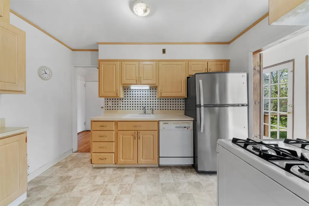 59 Kass Road White Plains NY 10605