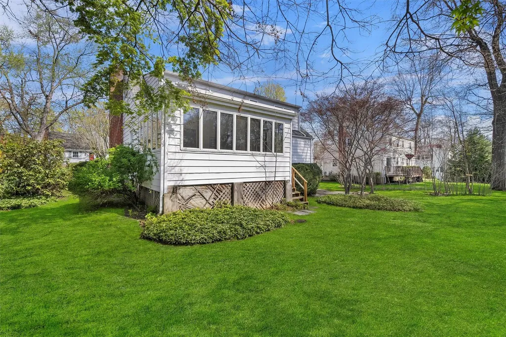 59 Kass Road White Plains NY 10605