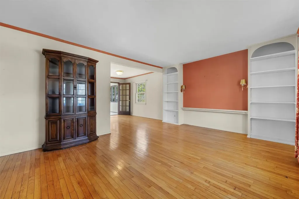 59 Kass Road White Plains NY 10605