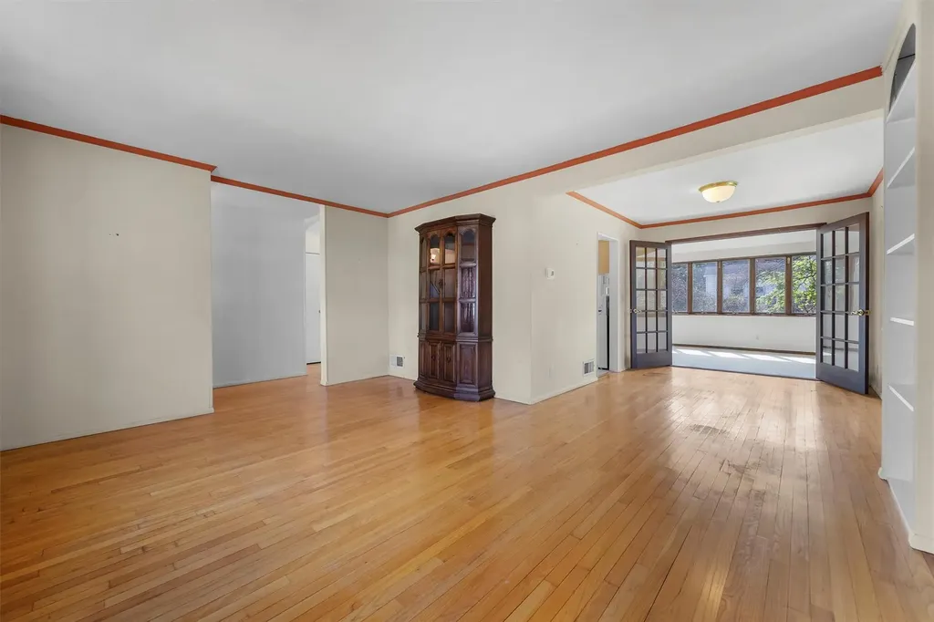 59 Kass Road White Plains NY 10605