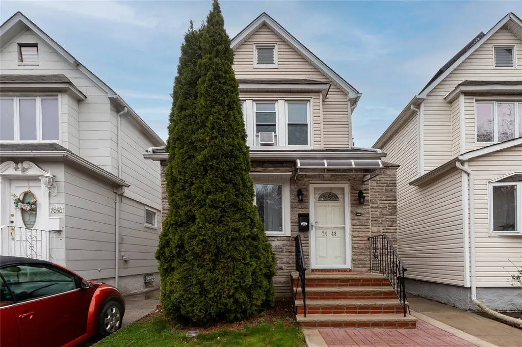 7048 Nansen Street Forest Hills NY 11375