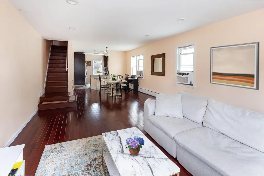 7048 Nansen Street Forest Hills NY 11375