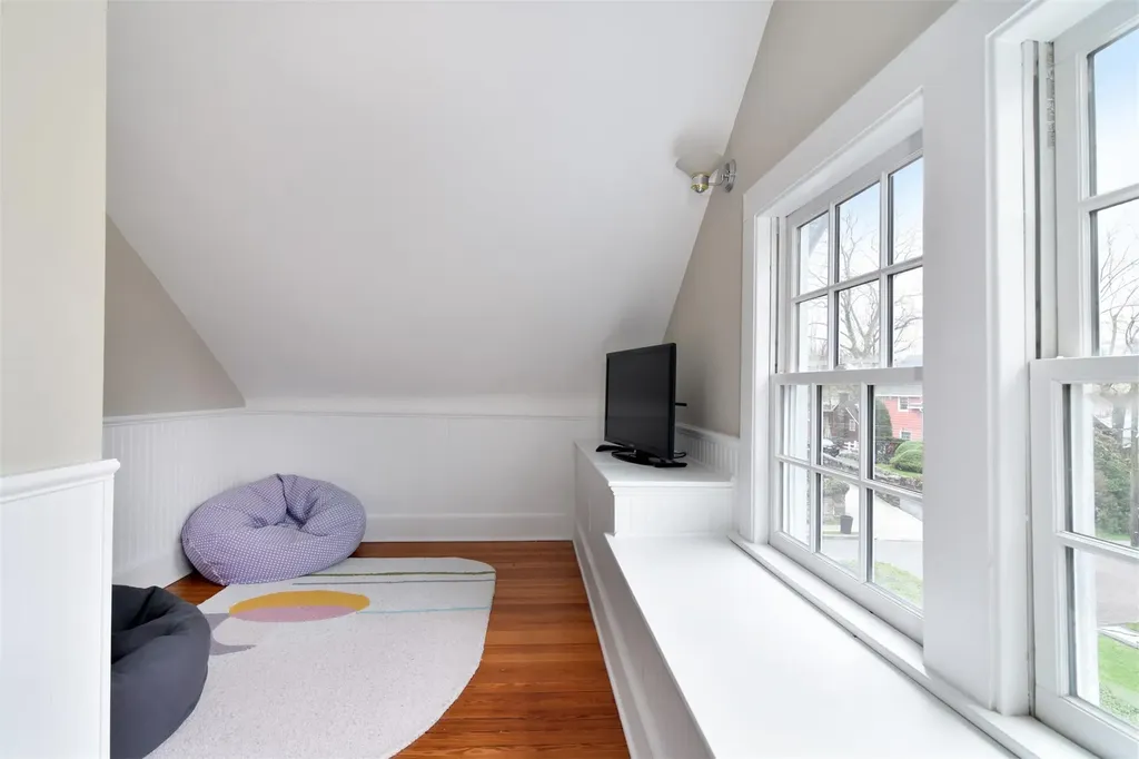109 Chatfield Road Bronxville NY 10708