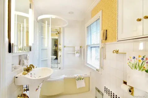 139 Ellison Avenue Bronxville NY 10708