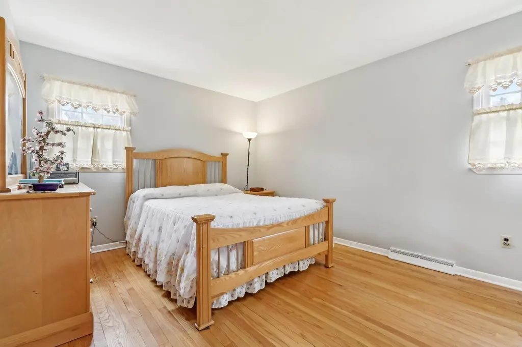 32 Harmony Road Spring Valley NY 10977