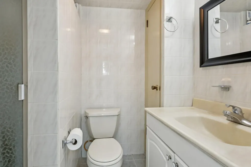 32 Harmony Road Spring Valley NY 10977