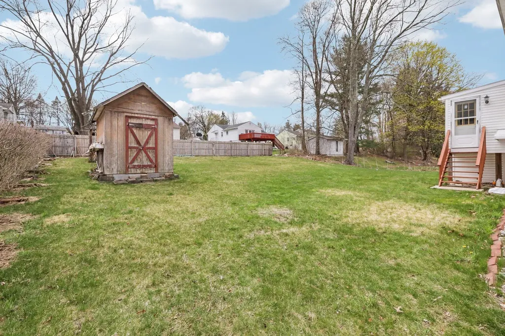 32 Harmony Road Spring Valley NY 10977