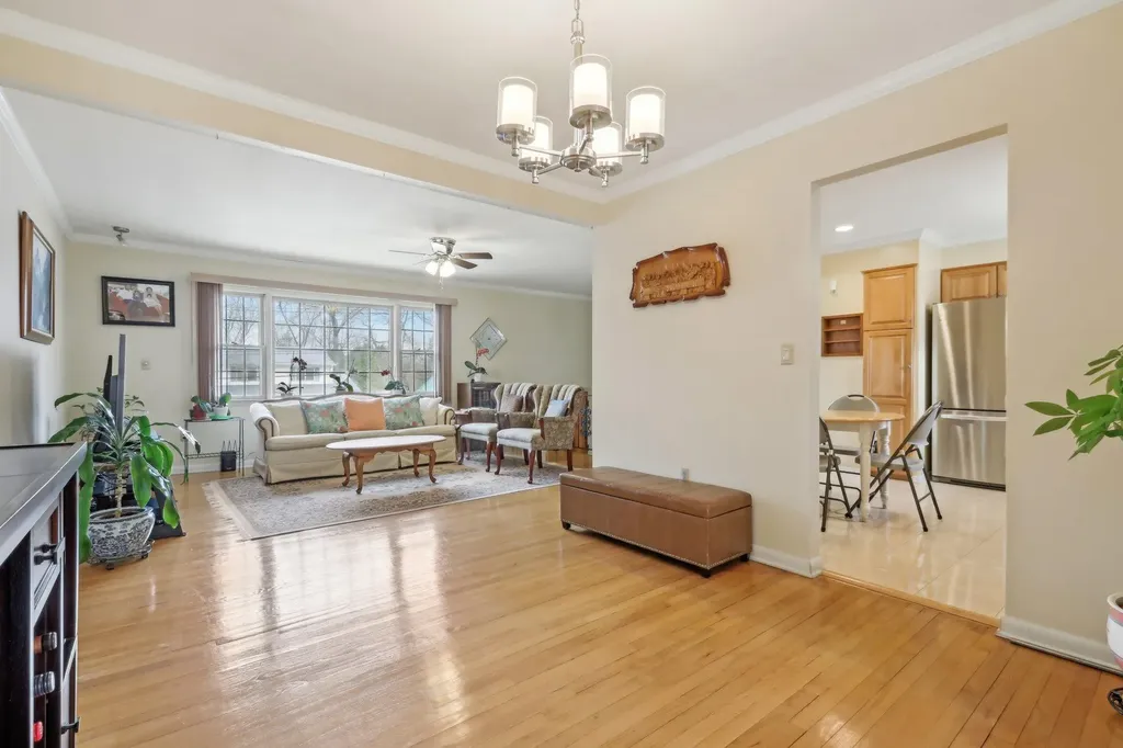 32 Harmony Road Spring Valley NY 10977