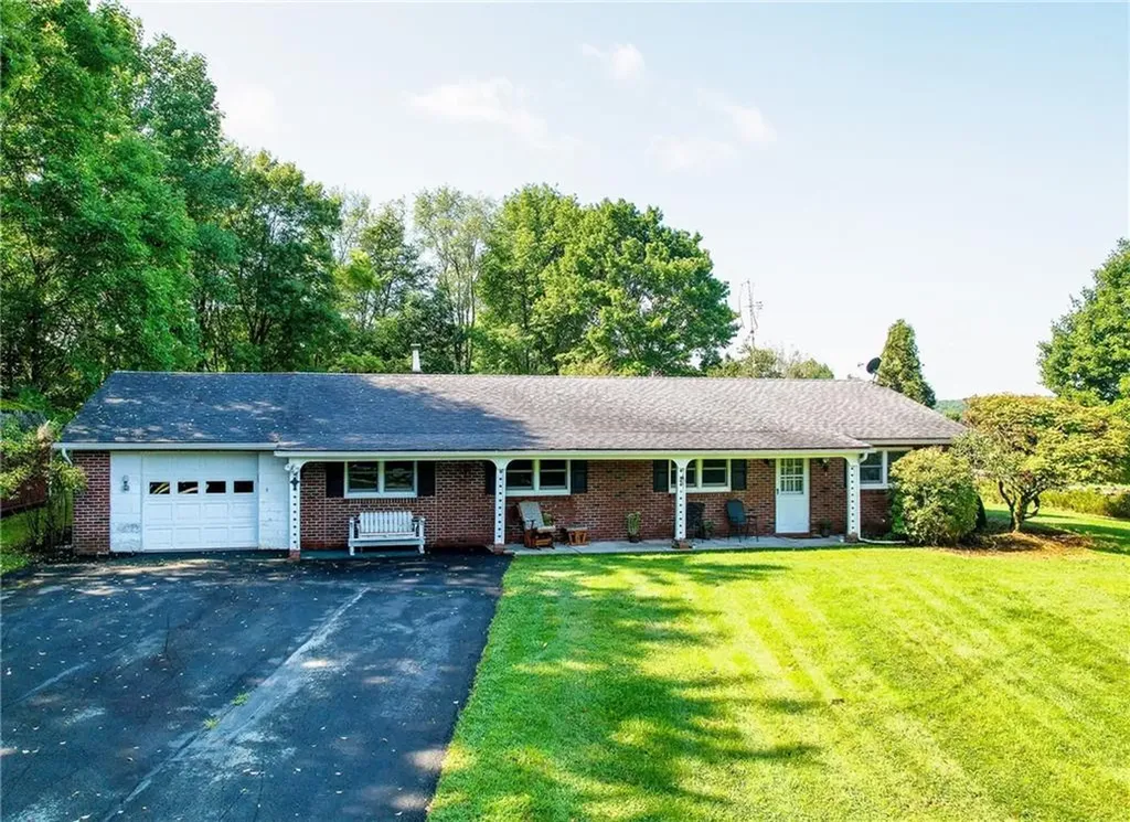 62 Gabel Road Callicoon NY 12723