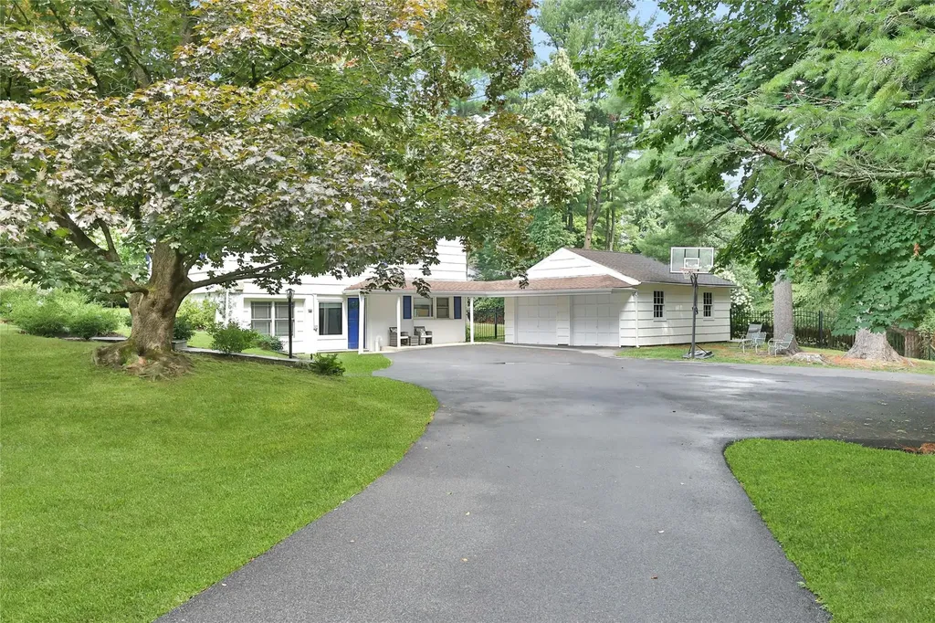 6 Noyes Road Mount Kisco NY 10549