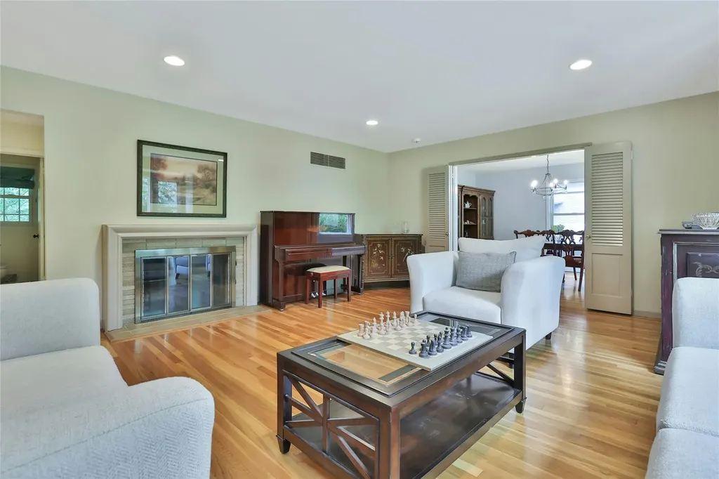 6 Noyes Road Mount Kisco NY 10549