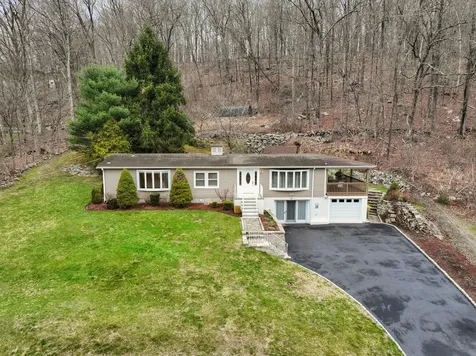 971 Peekskill Hollow Road Putnam Valley NY 10579