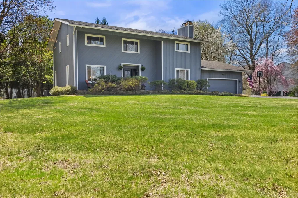 7 Peachtree Drive Cortlandt NY 10567