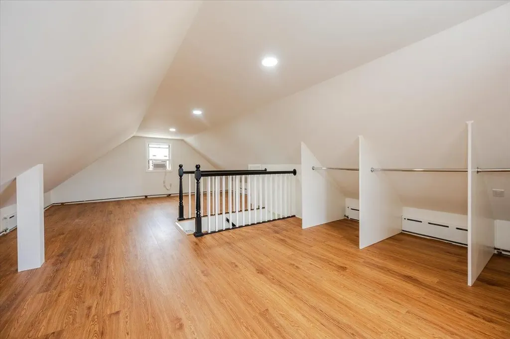 3038 Harding Avenue Bronx NY 10465