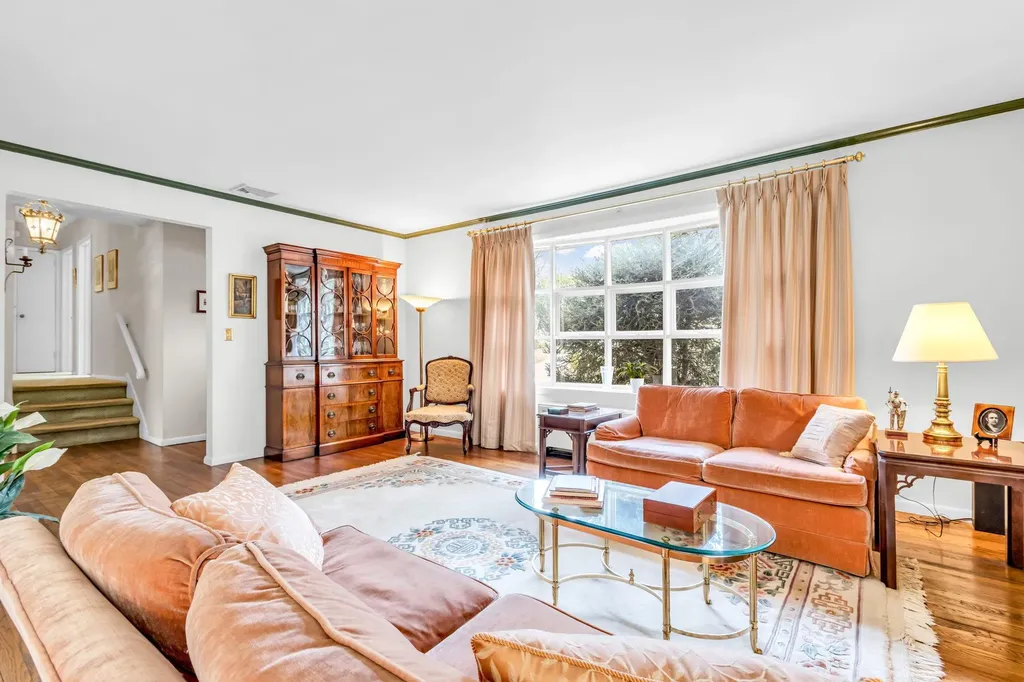 95 Wrexham Road Bronxville NY 10708
