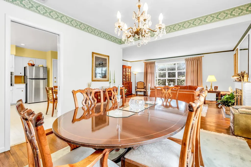 95 Wrexham Road Bronxville NY 10708