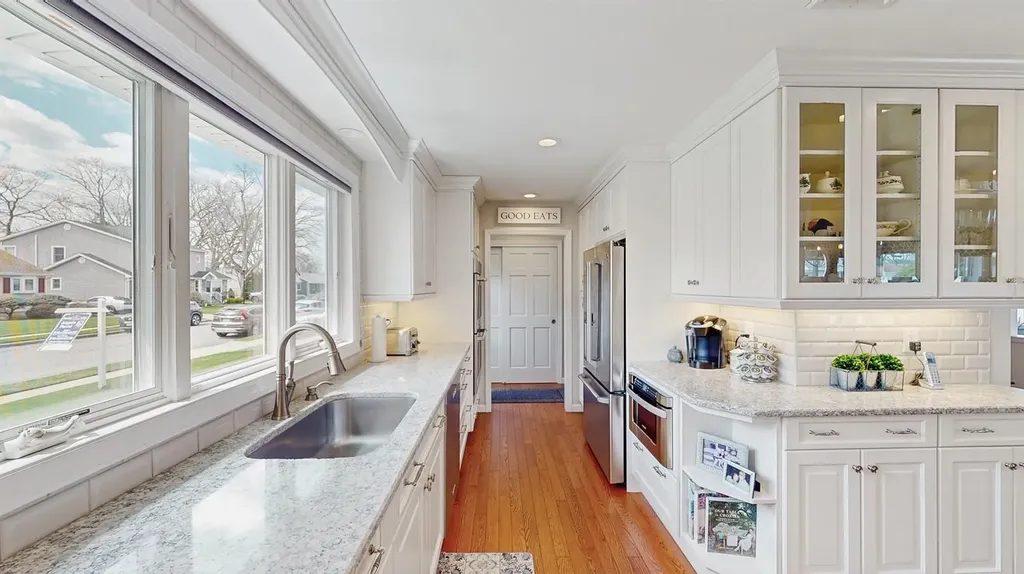 3989 Worthmor Drive Seaford NY 11783