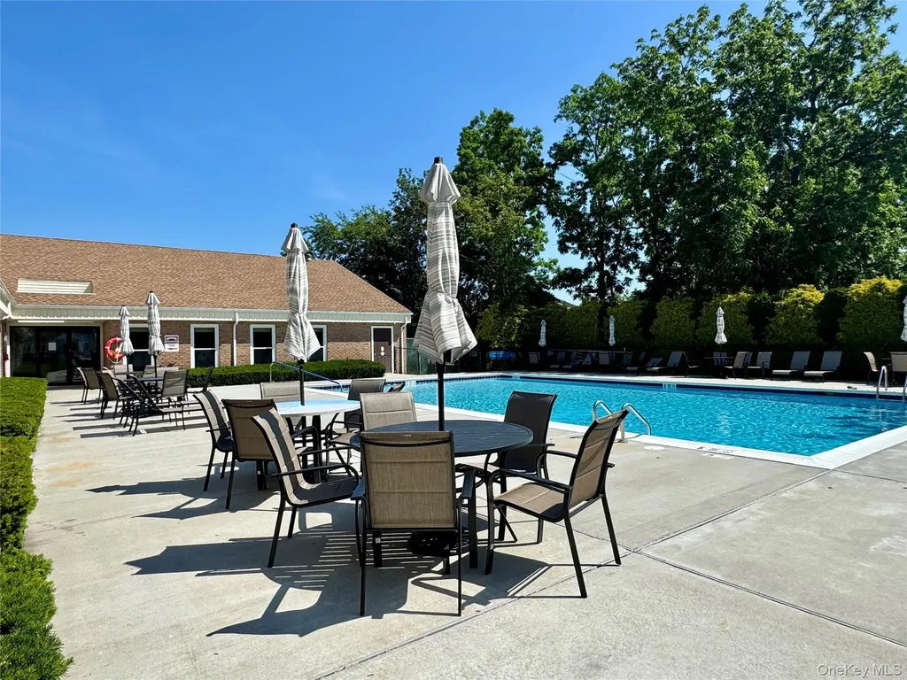 11 Theodore Drive Coram NY 11727