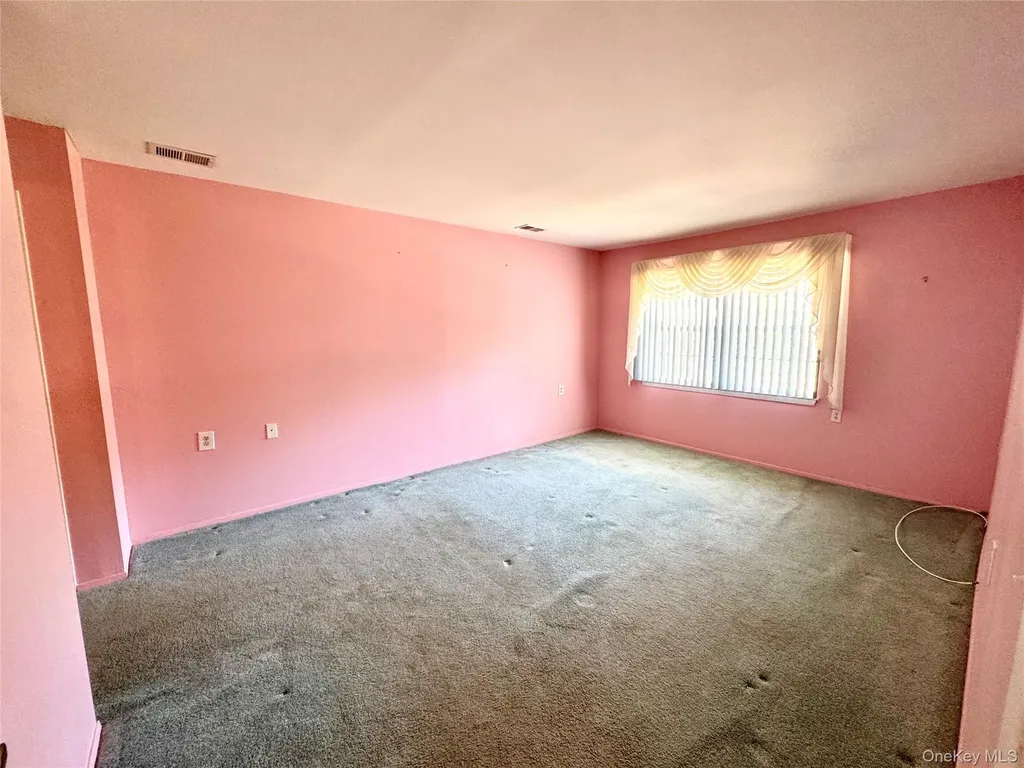 11 Theodore Drive Coram NY 11727