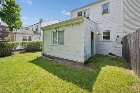 61 N Fulton Avenue Mount Vernon NY 10550