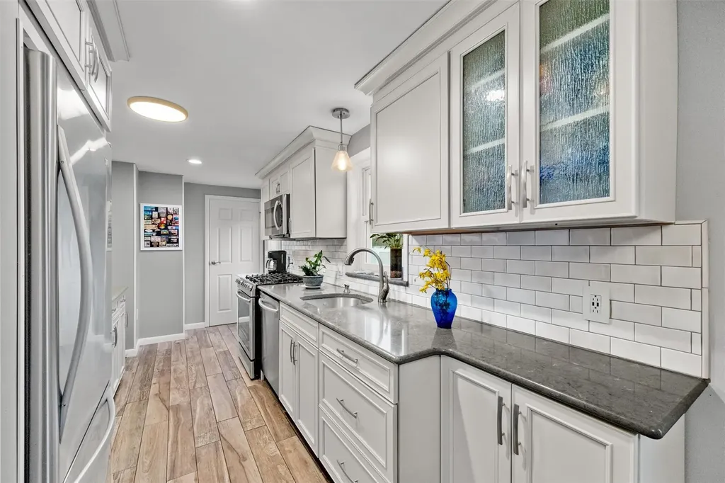 34 Walnut Lane Middletown NY 10940