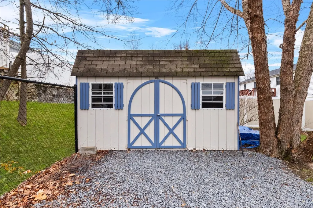 34 Walnut Lane Middletown NY 10940