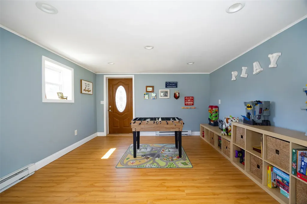 8 Verplanck Avenue Hopewell Junction NY 12533