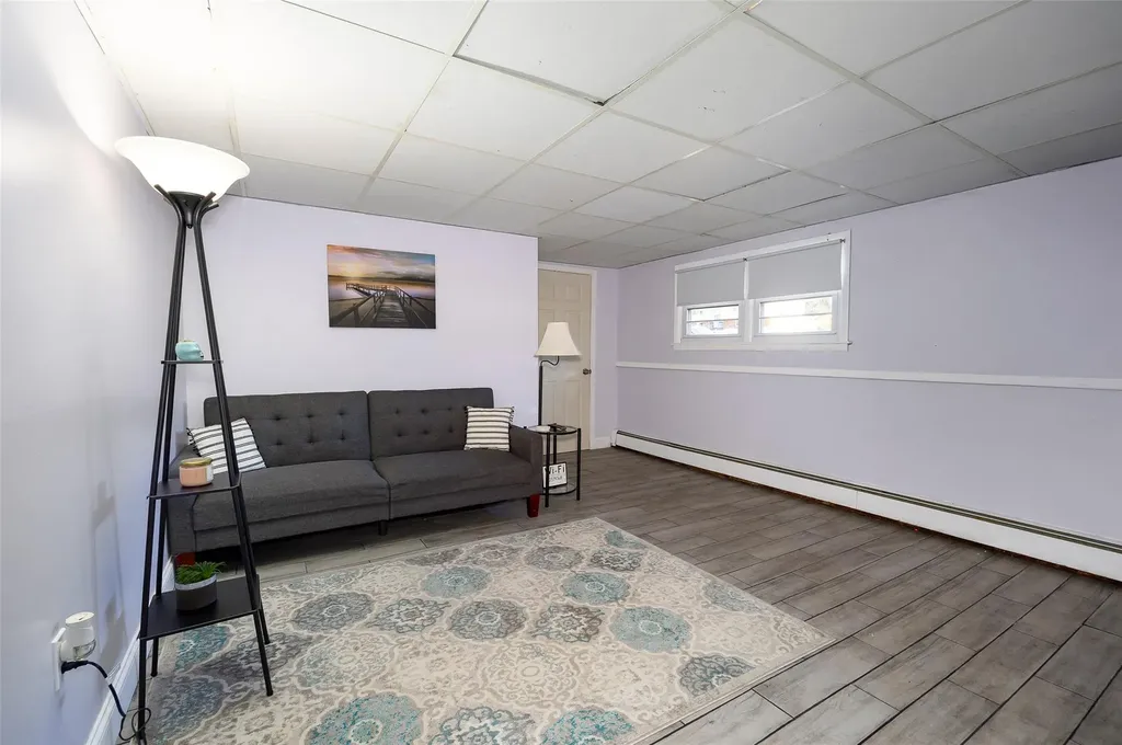 8 Verplanck Avenue Hopewell Junction NY 12533