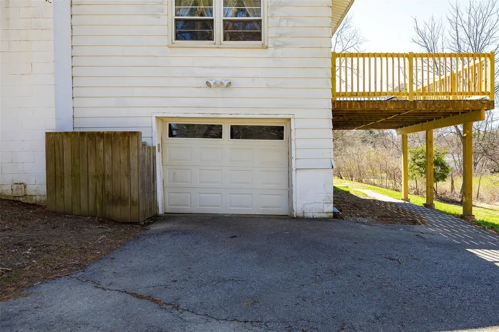 8 Verplanck Avenue Hopewell Junction NY 12533