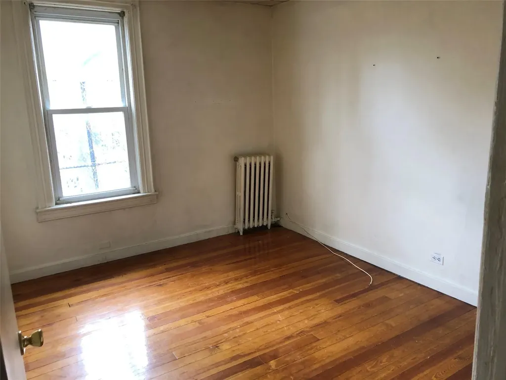 1834 Matthews Avenue Bronx NY 10462