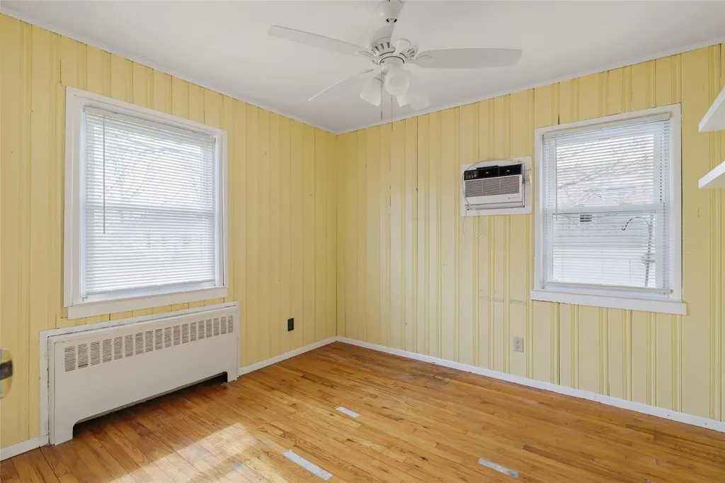 7 Gainsboro Lane Syosset NY 11791