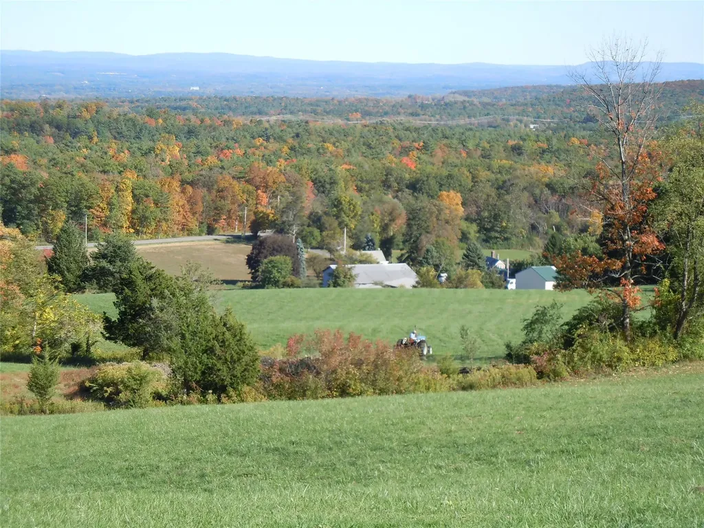 22 Decocco Bethlehem NY 12159